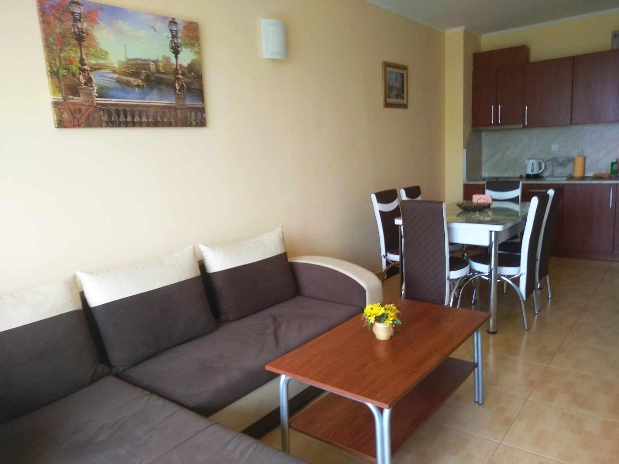 Apartment In Central Plaza Slăntjev Brjag Exteriör bild